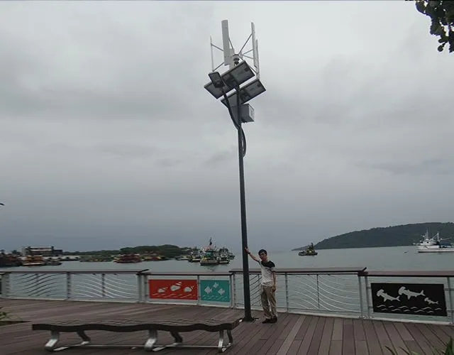 Made-in-china Solar Wind Led Street Light